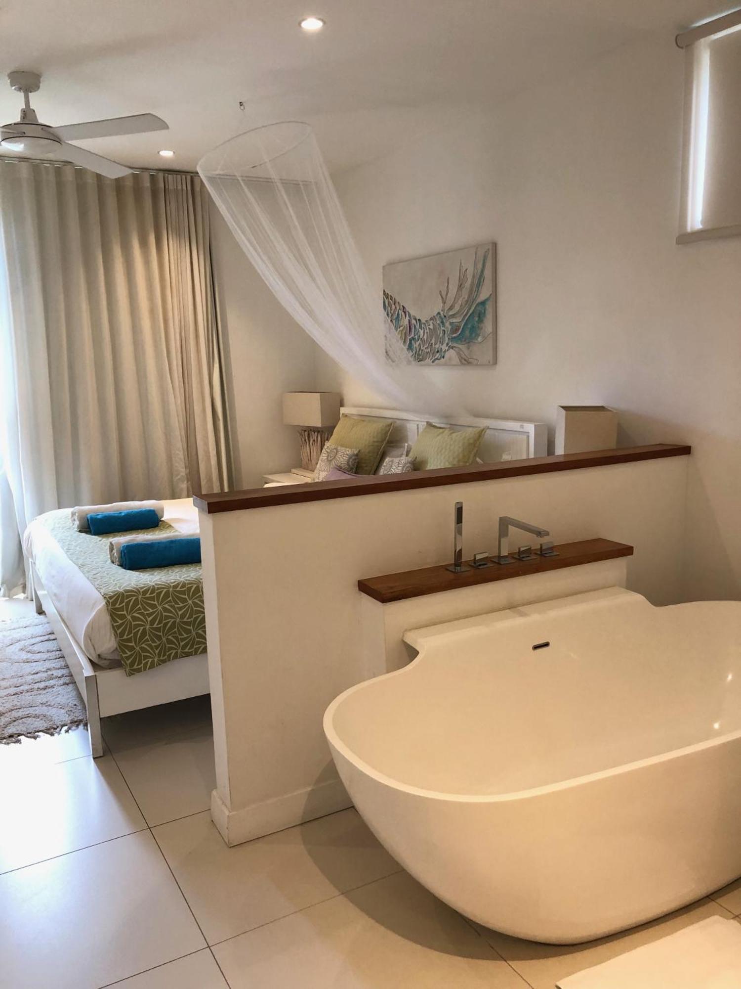 2 Bedrooms Charming Apartment, West Island Resort Rivière Noire Eksteriør billede