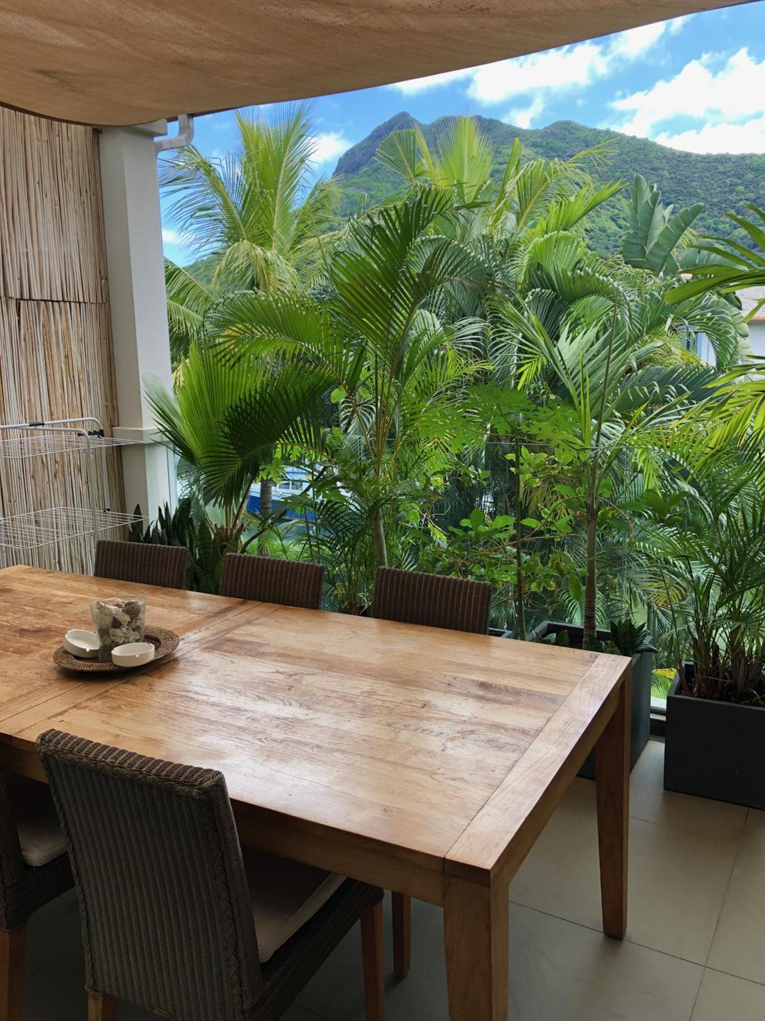 2 Bedrooms Charming Apartment, West Island Resort Rivière Noire Eksteriør billede